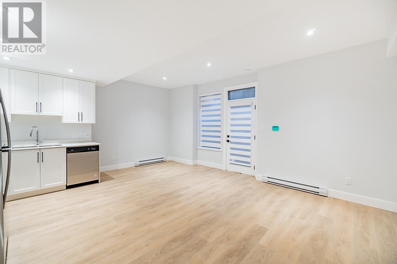 765 Macintosh Street, Coquitlam, British Columbia  V3J 4Z1 - Photo 33 - R2824298