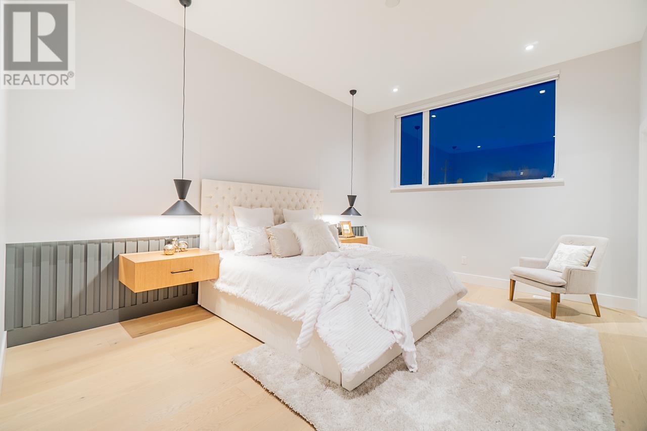 765 Macintosh Street, Coquitlam, British Columbia  V3J 4Z1 - Photo 16 - R2824298