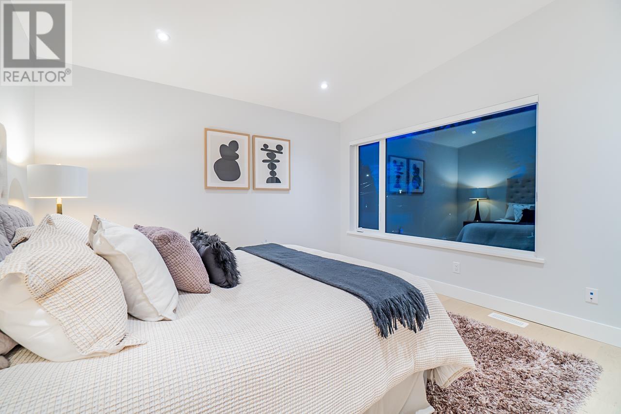 765 Macintosh Street, Coquitlam, British Columbia  V3J 4Z1 - Photo 24 - R2824298