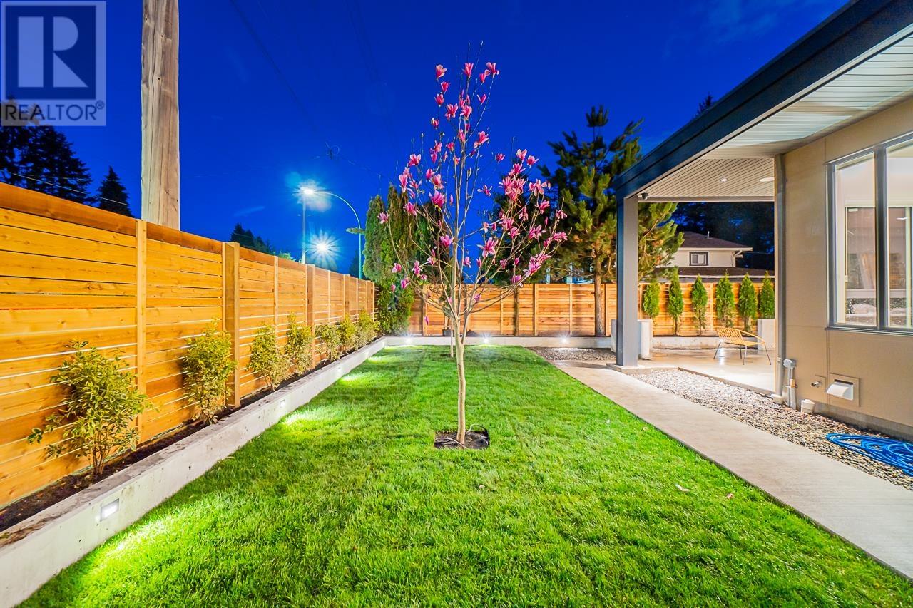 765 Macintosh Street, Coquitlam, British Columbia  V3J 4Z1 - Photo 38 - R2824298