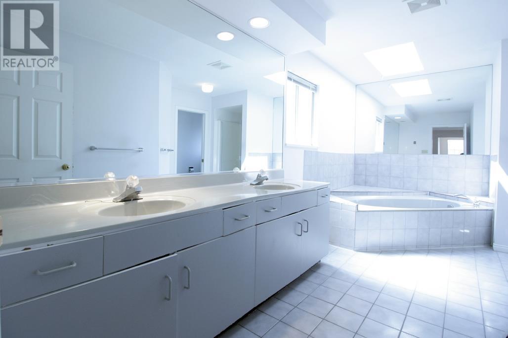 9411 Lasko Street, Richmond, British Columbia  V7E 5W6 - Photo 33 - R2824568