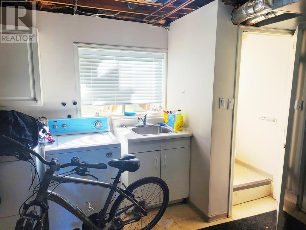 8140 Claysmith Road, Richmond, British Columbia  V7C 2L1 - Photo 9 - R2824694