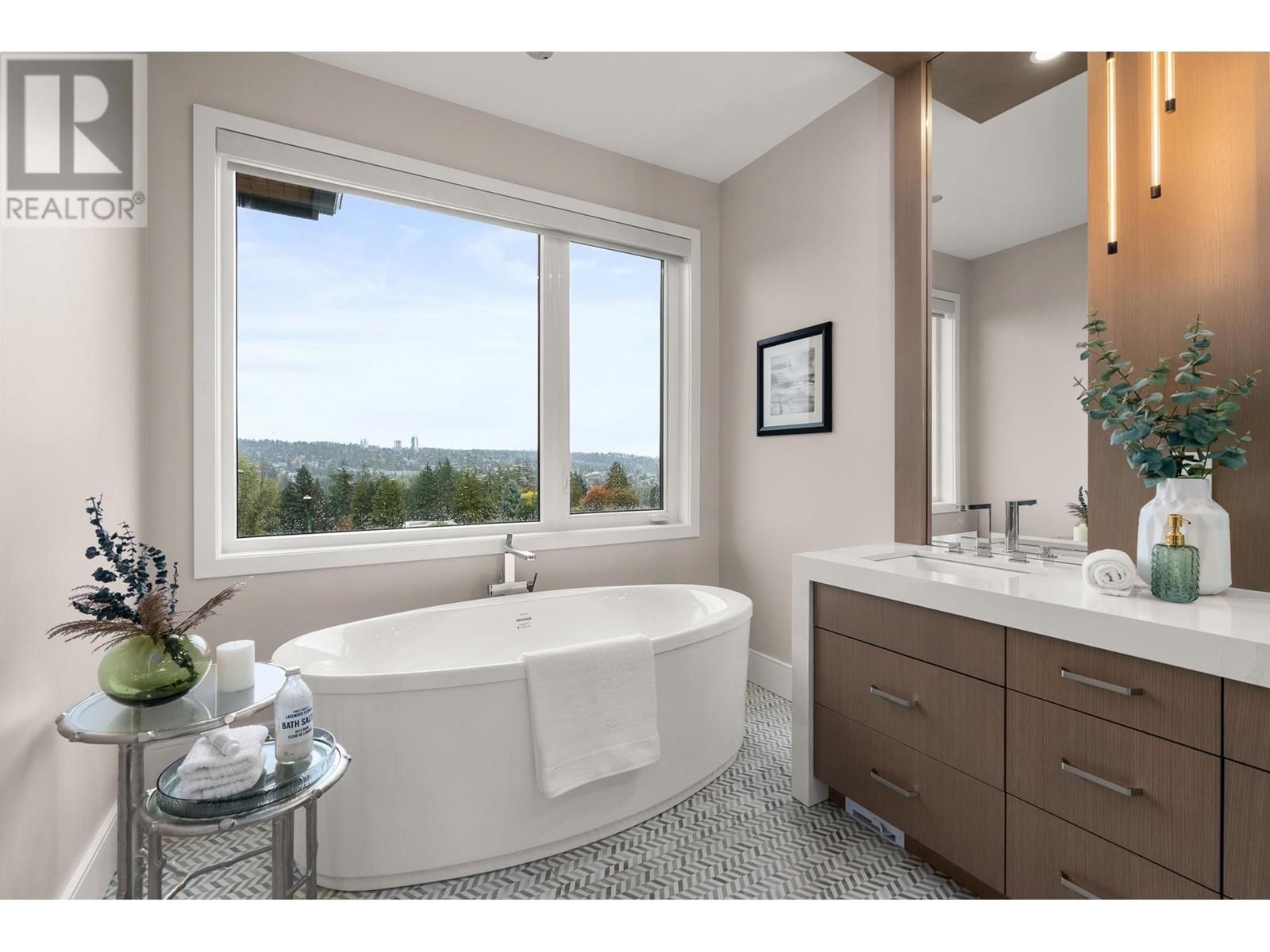 7739 Lee Street, Burnaby, British Columbia  V3N 4B9 - Photo 26 - R2824315
