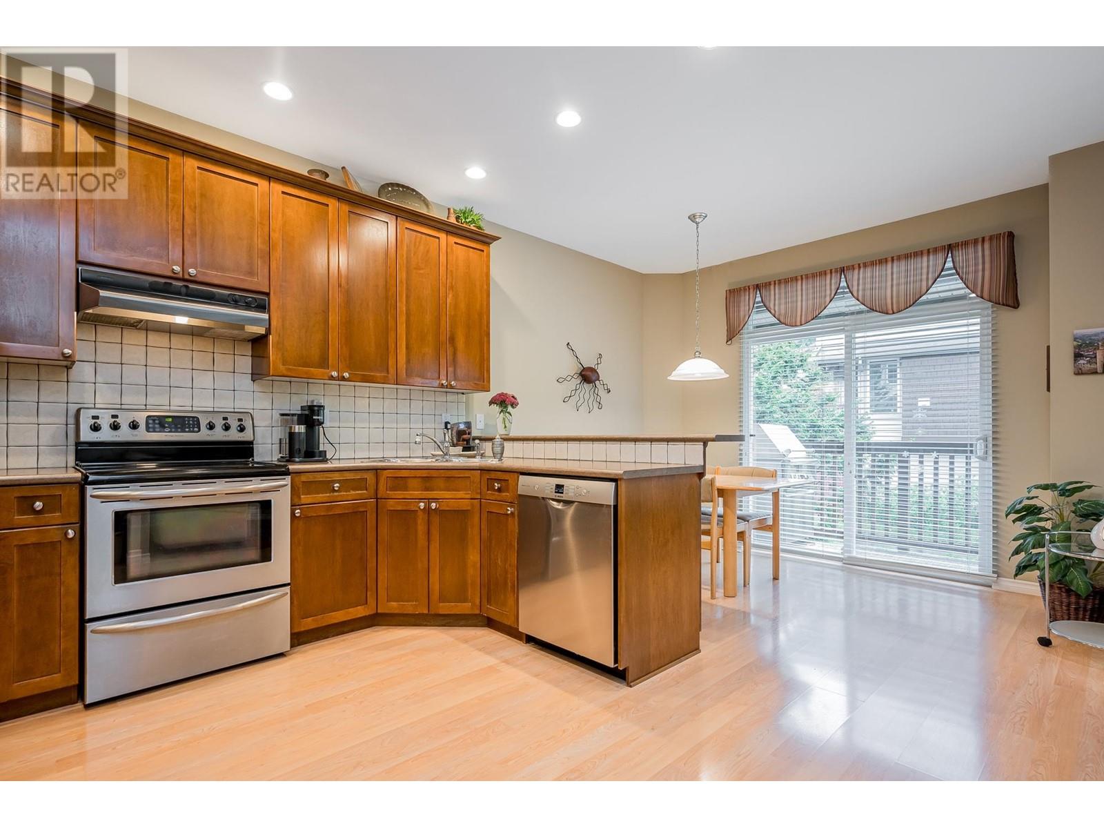 18 2387 Argue Street, Port Coquitlam, British Columbia  V3C 6P5 - Photo 14 - R2822775