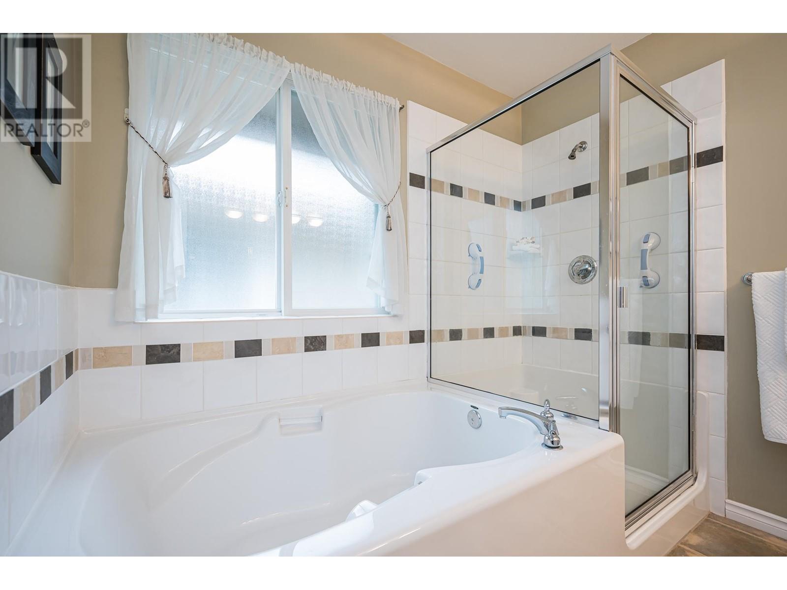 18 2387 Argue Street, Port Coquitlam, British Columbia  V3C 6P5 - Photo 22 - R2822775