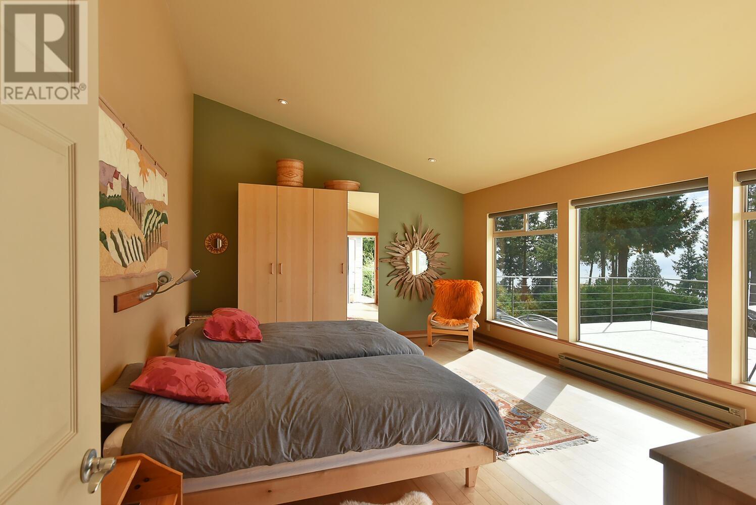 7899 Redrooffs Road, Halfmoon Bay, British Columbia  V7Z 1A4 - Photo 28 - R2823993