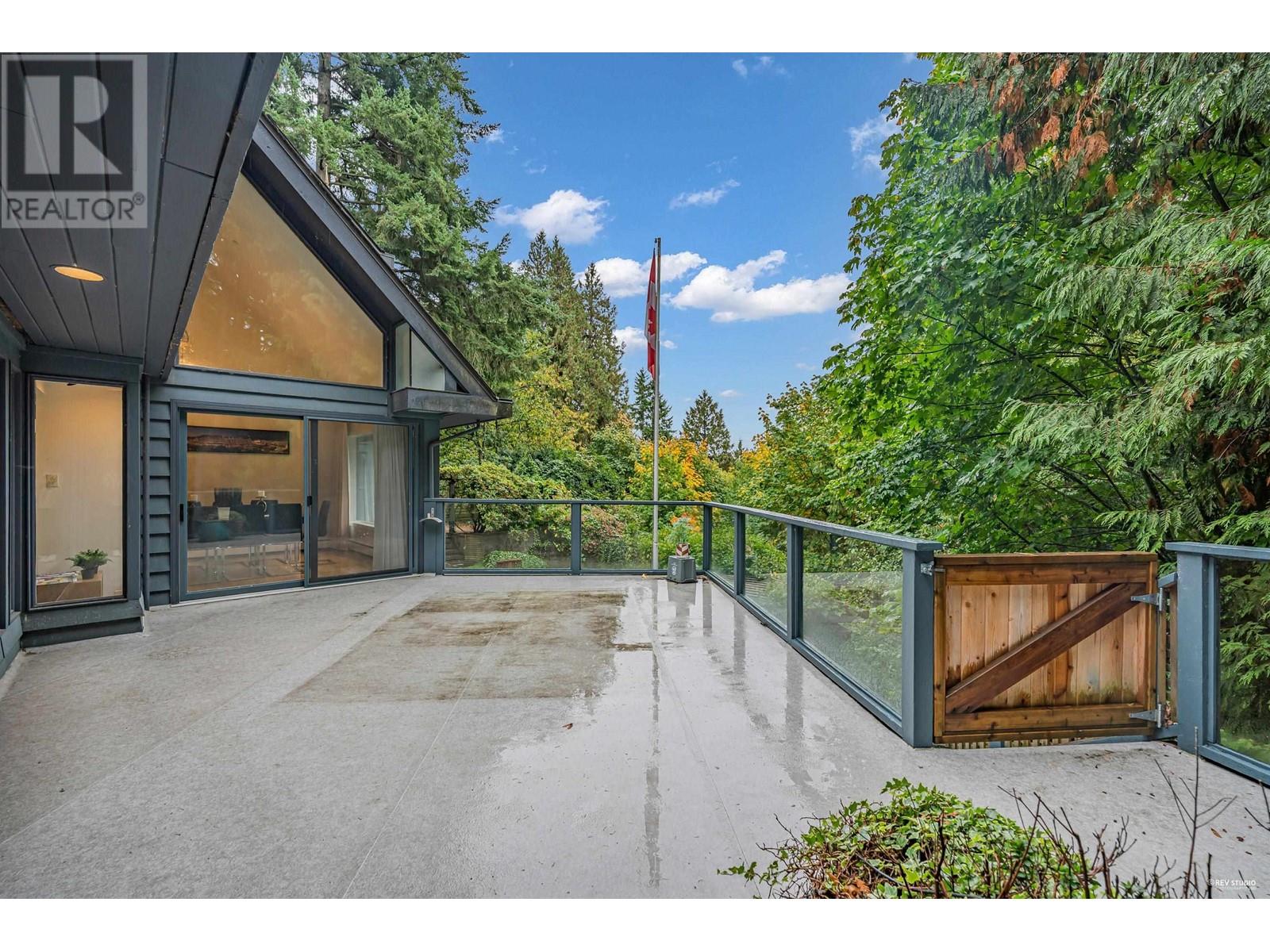 2122 Sw Marine Drive, Vancouver, British Columbia  V6P 6B5 - Photo 39 - R2824288