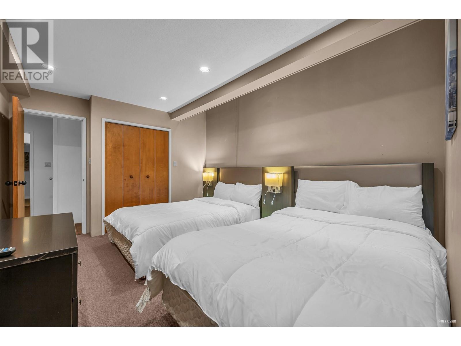 2122 Sw Marine Drive, Vancouver, British Columbia  V6P 6B5 - Photo 5 - R2824288