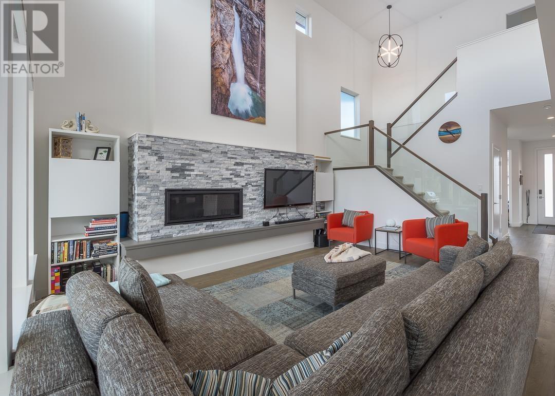 1703 Sparrow Way, Squamish, British Columbia  V8B 0V3 - Photo 23 - R2824700