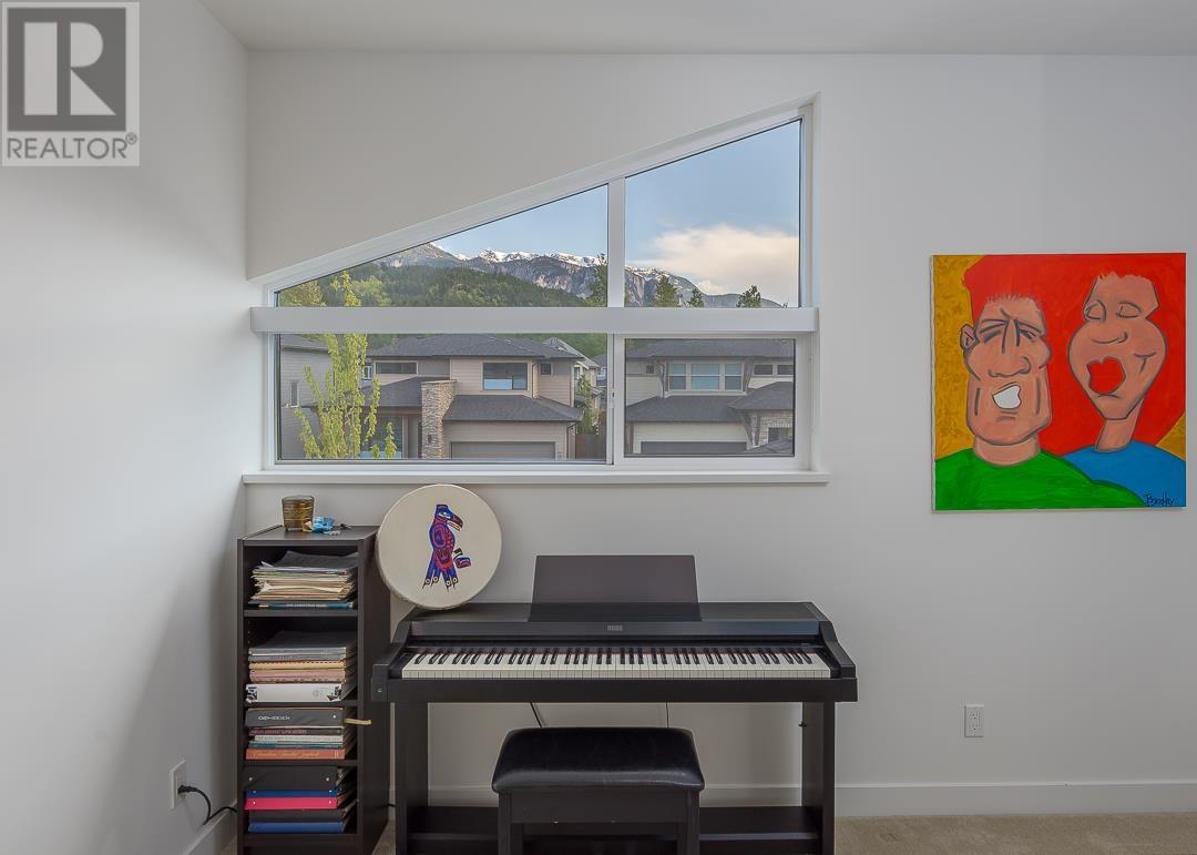 1703 Sparrow Way, Squamish, British Columbia  V8B 0V3 - Photo 25 - R2824700