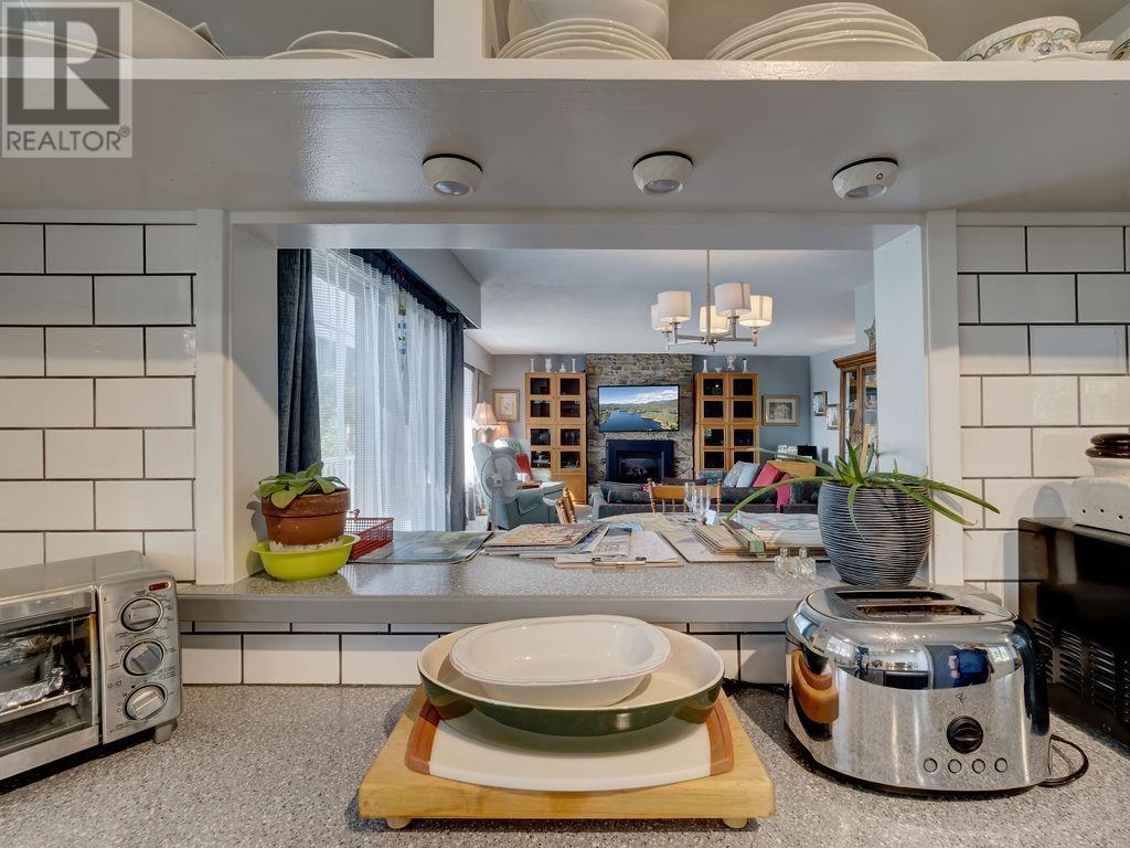 12585 Chris Way, Pender Harbour, British Columbia  V0N 2H1 - Photo 14 - R2824603