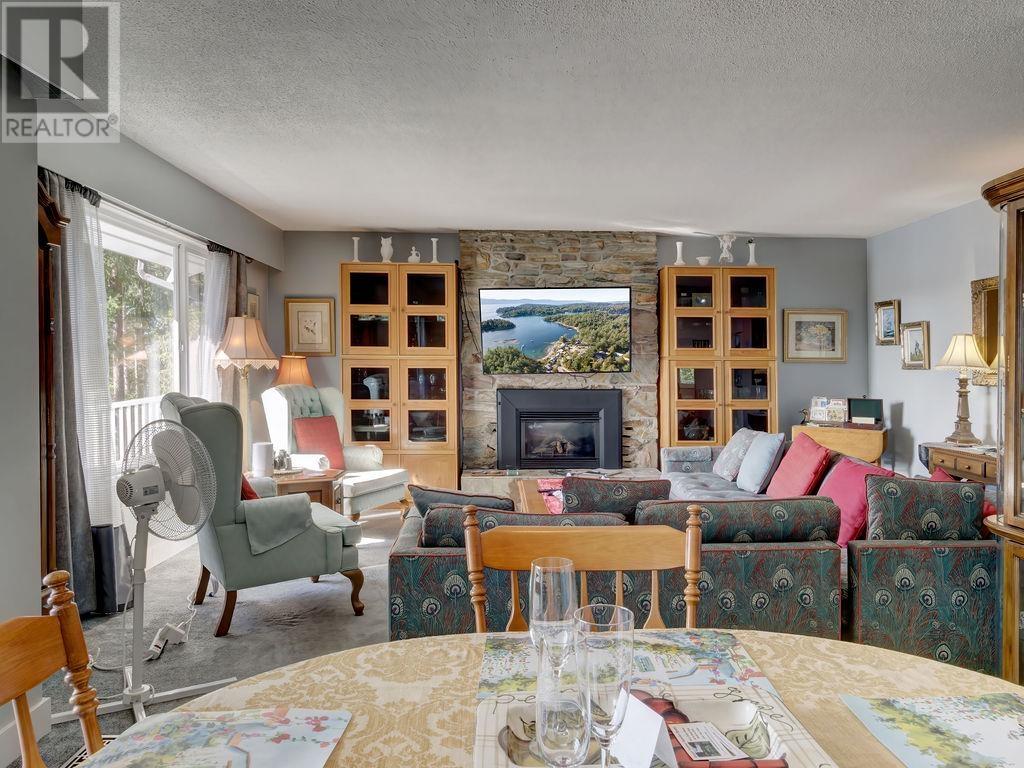 12585 Chris Way, Pender Harbour, British Columbia  V0N 2H1 - Photo 11 - R2824603