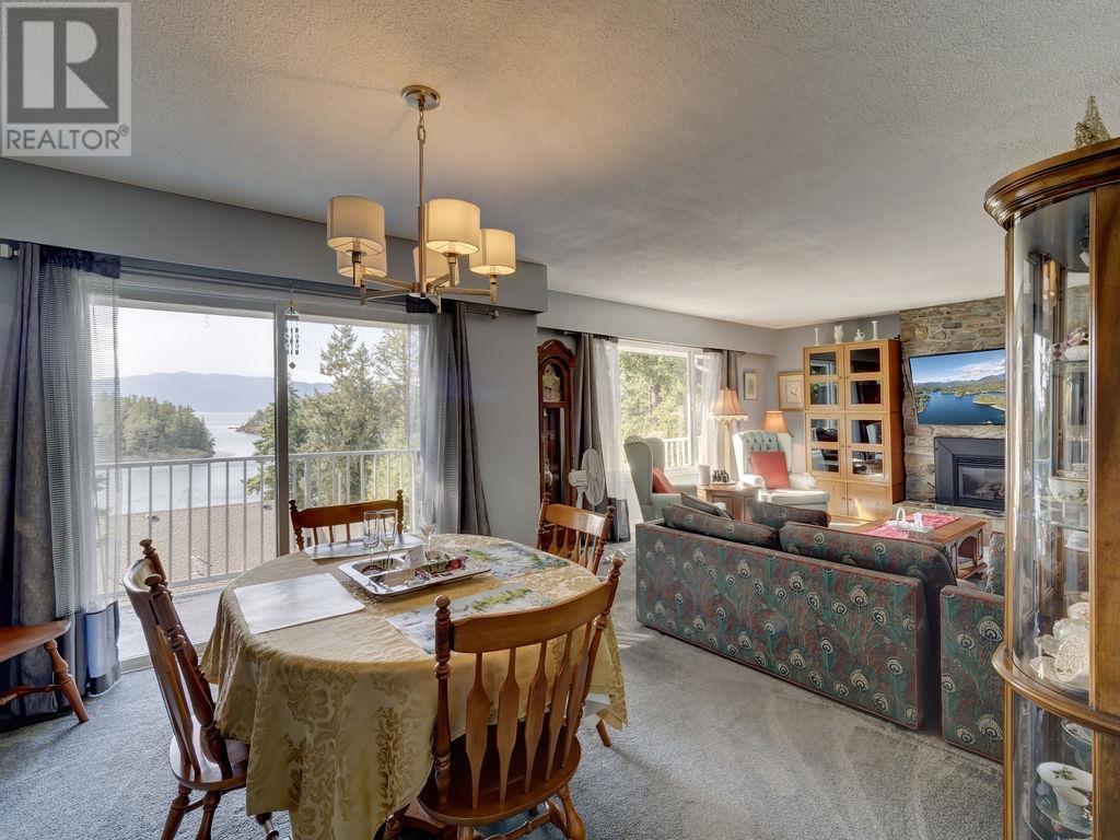 12585 Chris Way, Pender Harbour, British Columbia  V0N 2H1 - Photo 12 - R2824603