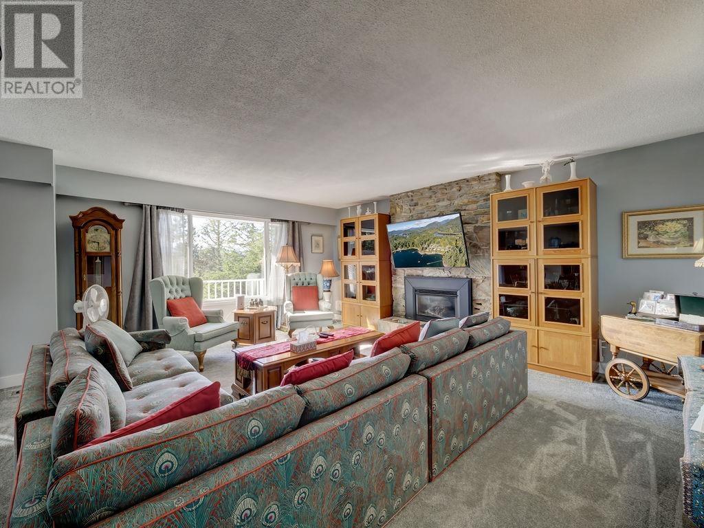 12585 Chris Way, Pender Harbour, British Columbia  V0N 2H1 - Photo 6 - R2824603