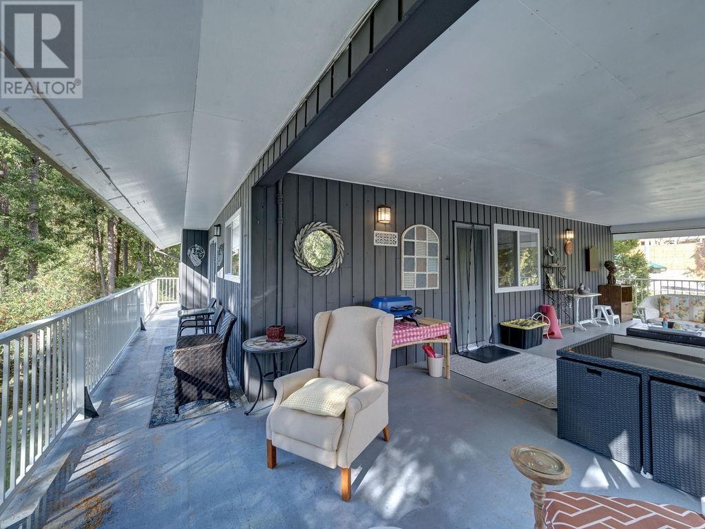 12585 Chris Way, Pender Harbour, British Columbia  V0N 2H1 - Photo 26 - R2824603