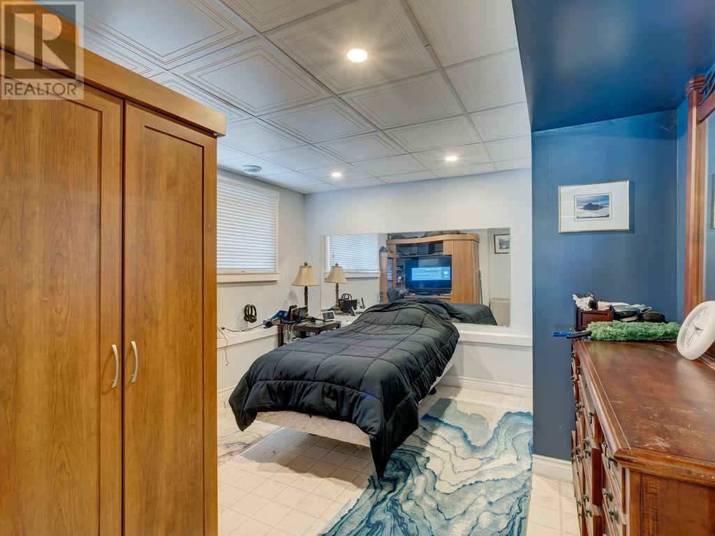 12585 Chris Way, Pender Harbour, British Columbia  V0N 2H1 - Photo 32 - R2824603