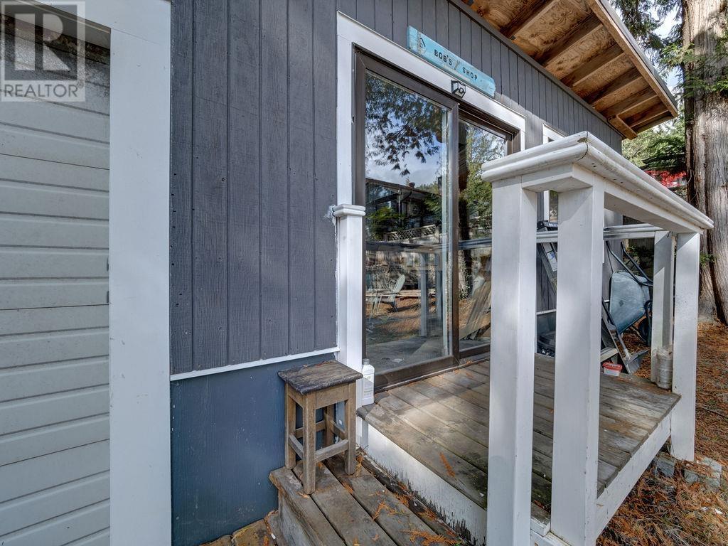 12585 Chris Way, Pender Harbour, British Columbia  V0N 2H1 - Photo 36 - R2824603