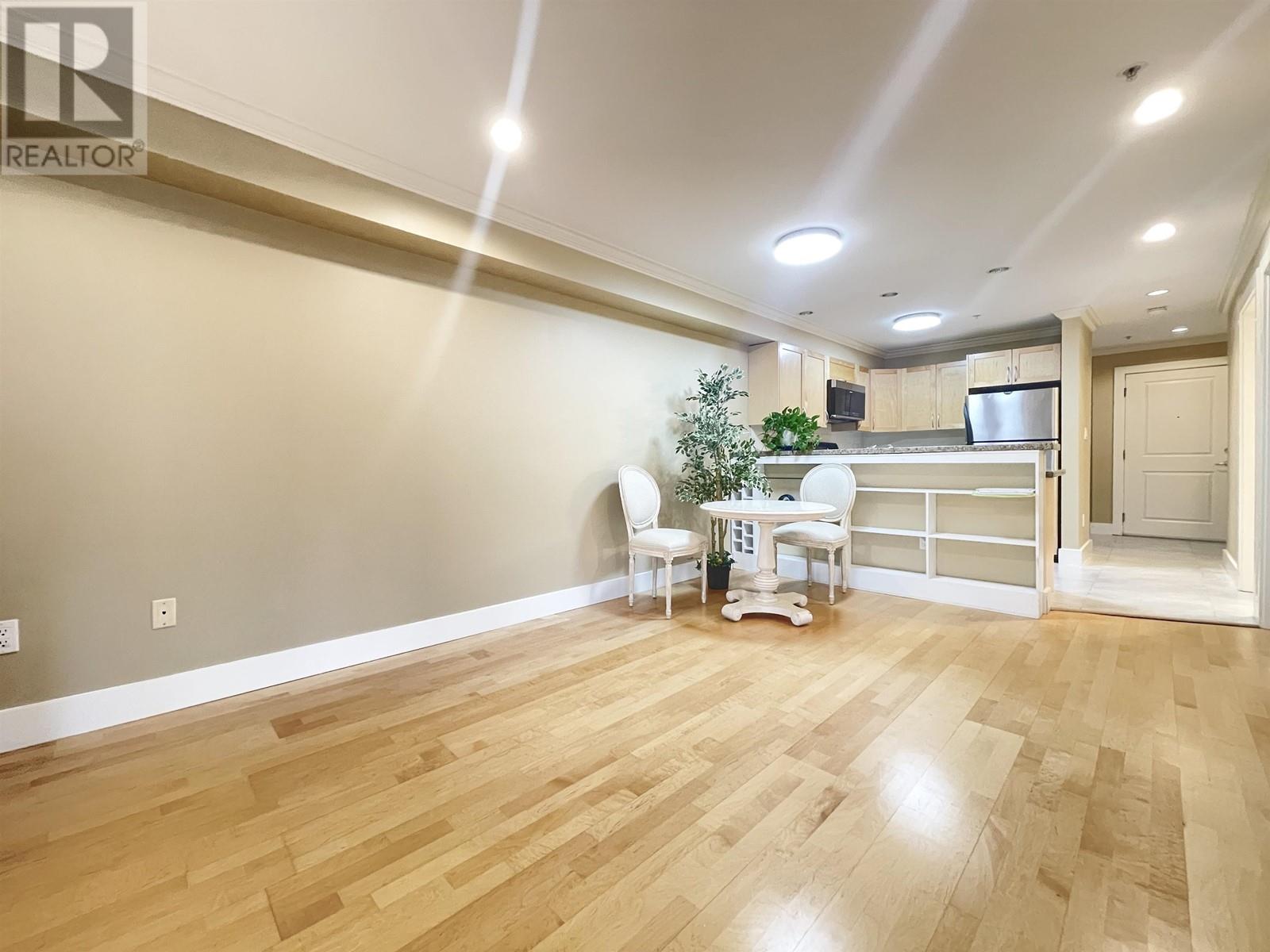 305 8915 Hudson Street, Vancouver, British Columbia  V6P 4N3 - Photo 2 - R2824299
