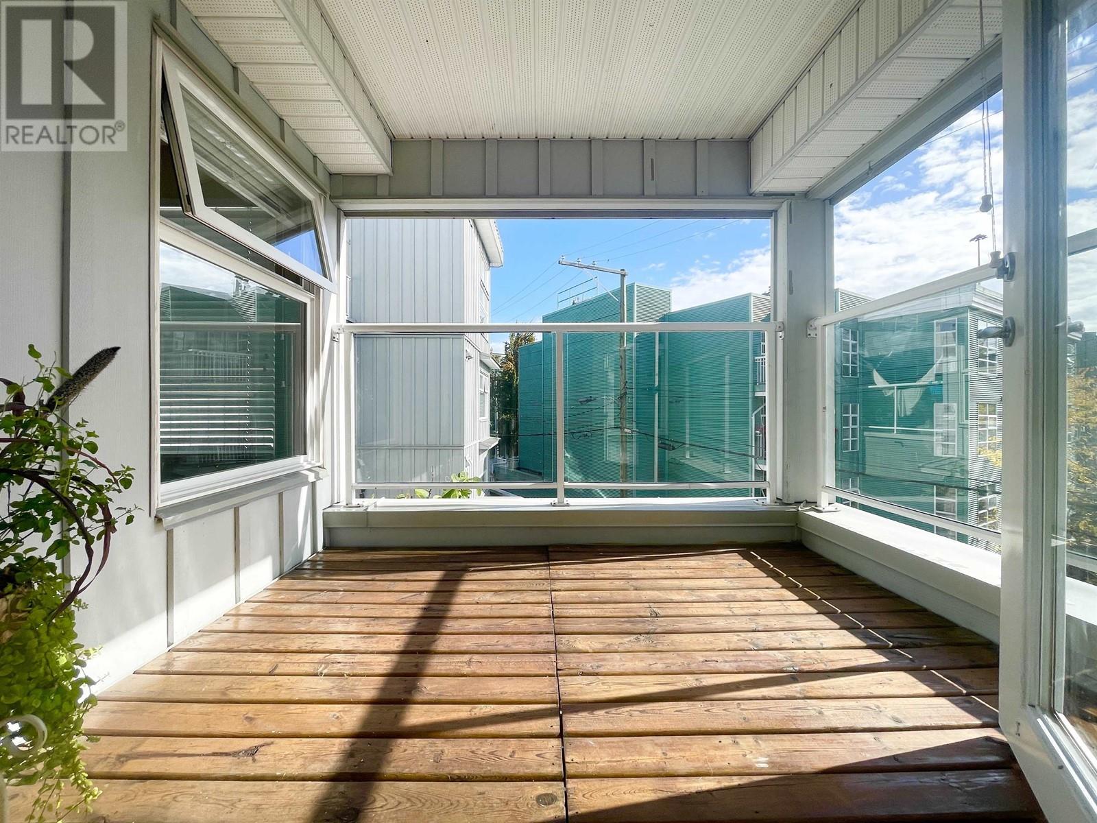 305 8915 Hudson Street, Vancouver, British Columbia  V6P 4N3 - Photo 14 - R2824299
