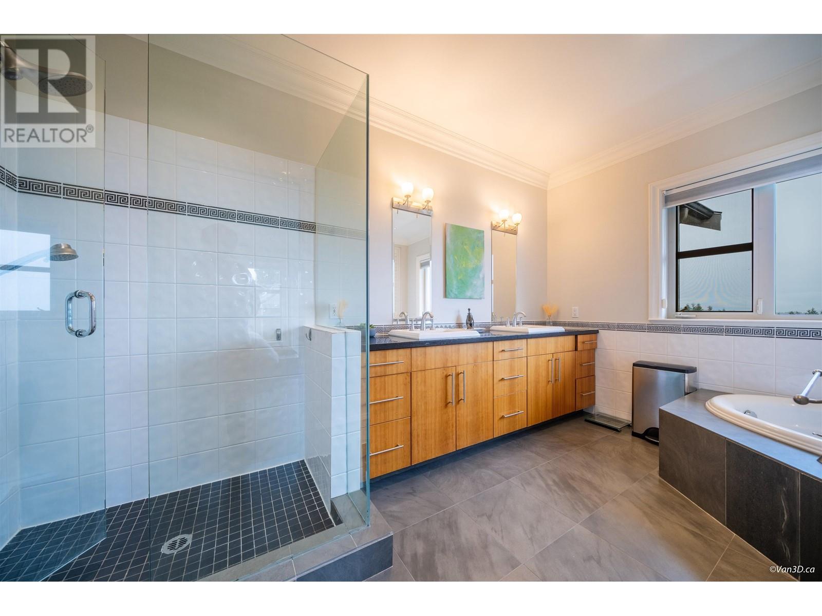 715 King Georges Way, West Vancouver, British Columbia  V7S 1S2 - Photo 19 - R2820985