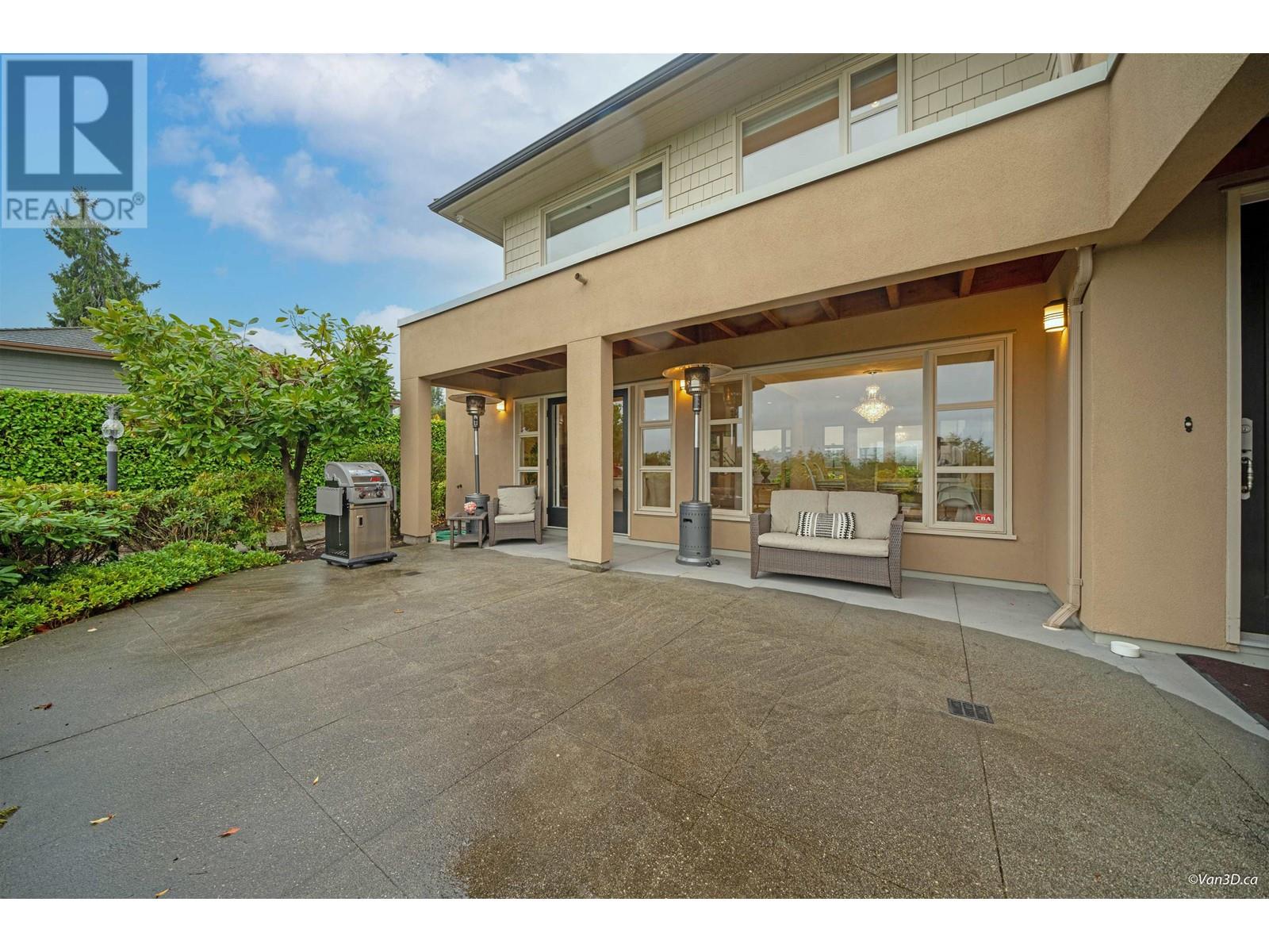 715 King Georges Way, West Vancouver, British Columbia  V7S 1S2 - Photo 3 - R2820985