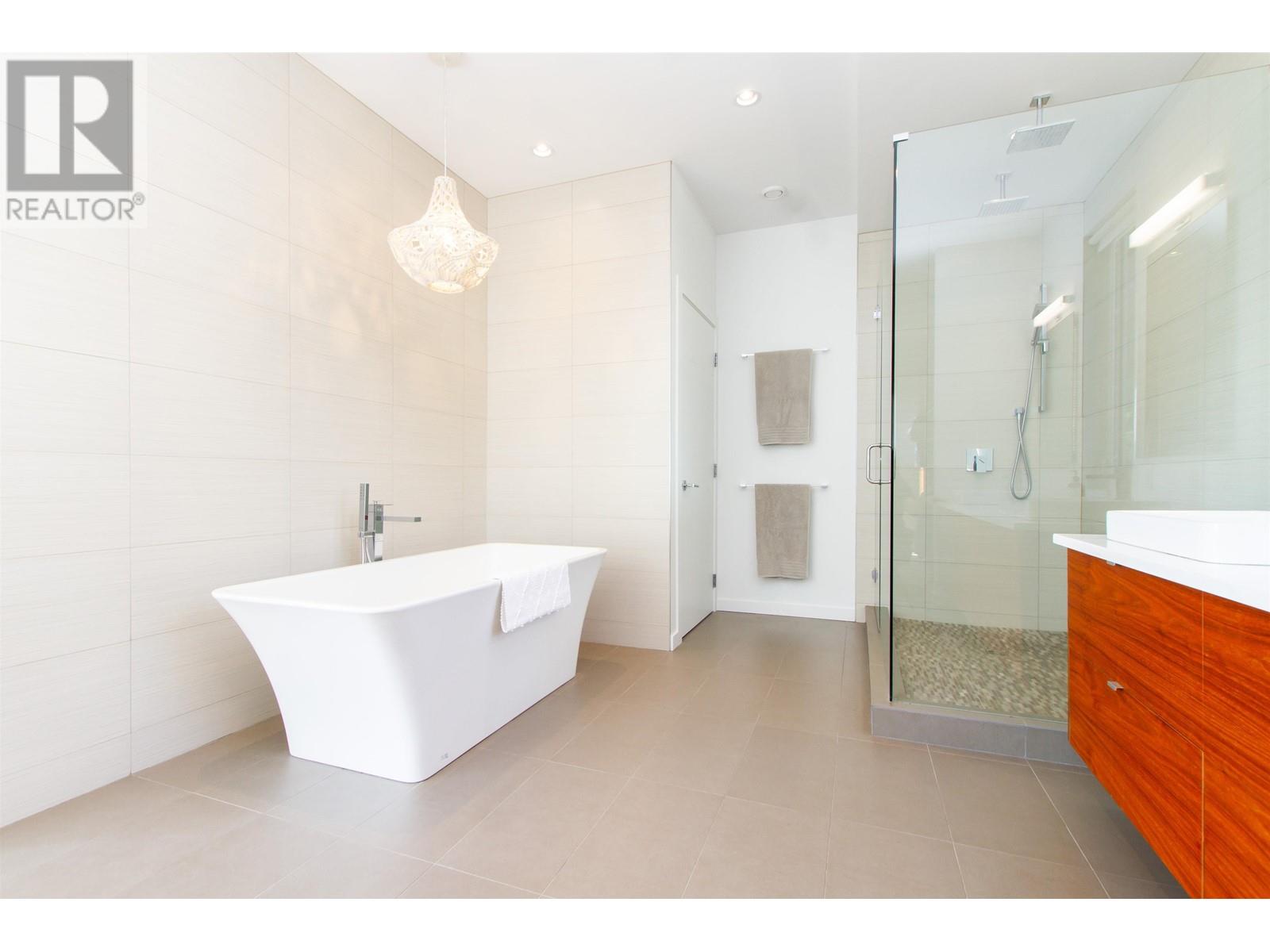 2086 Crumpit Woods Drive, Squamish, British Columbia  V8B 0T6 - Photo 20 - R2818278