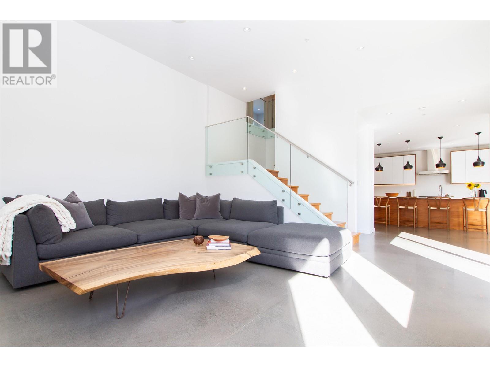 2086 Crumpit Woods Drive, Squamish, British Columbia  V8B 0T6 - Photo 12 - R2818278