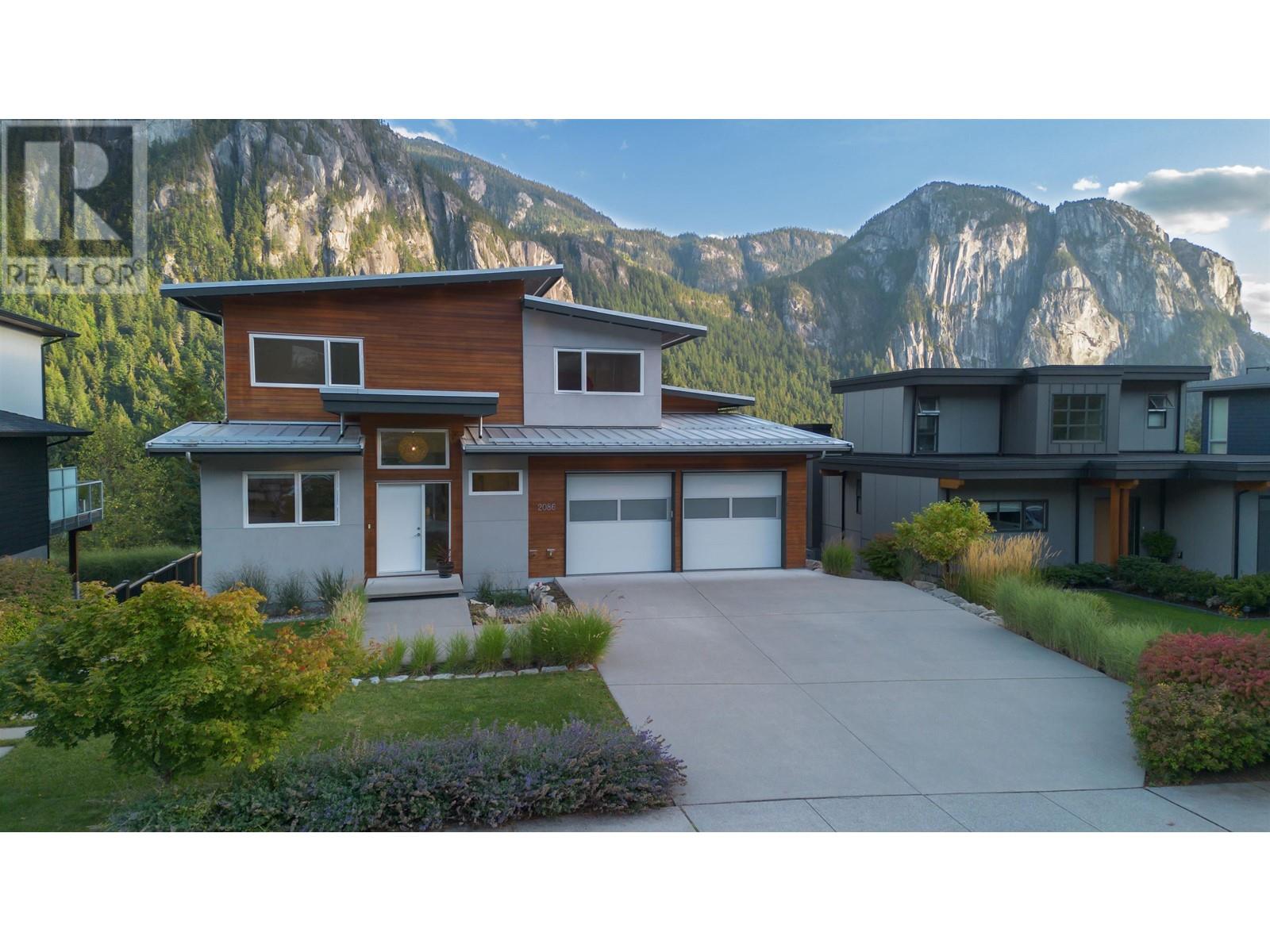 2086 Crumpit Woods Drive, Squamish, British Columbia  V8B 0T6 - Photo 36 - R2818278