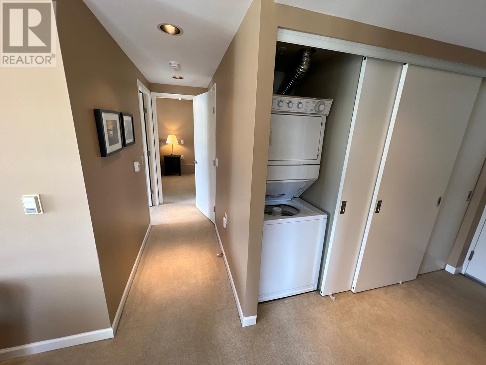 1604 121 W 15th Street, North Vancouver, British Columbia  V7M 1R8 - Photo 8 - R2810348
