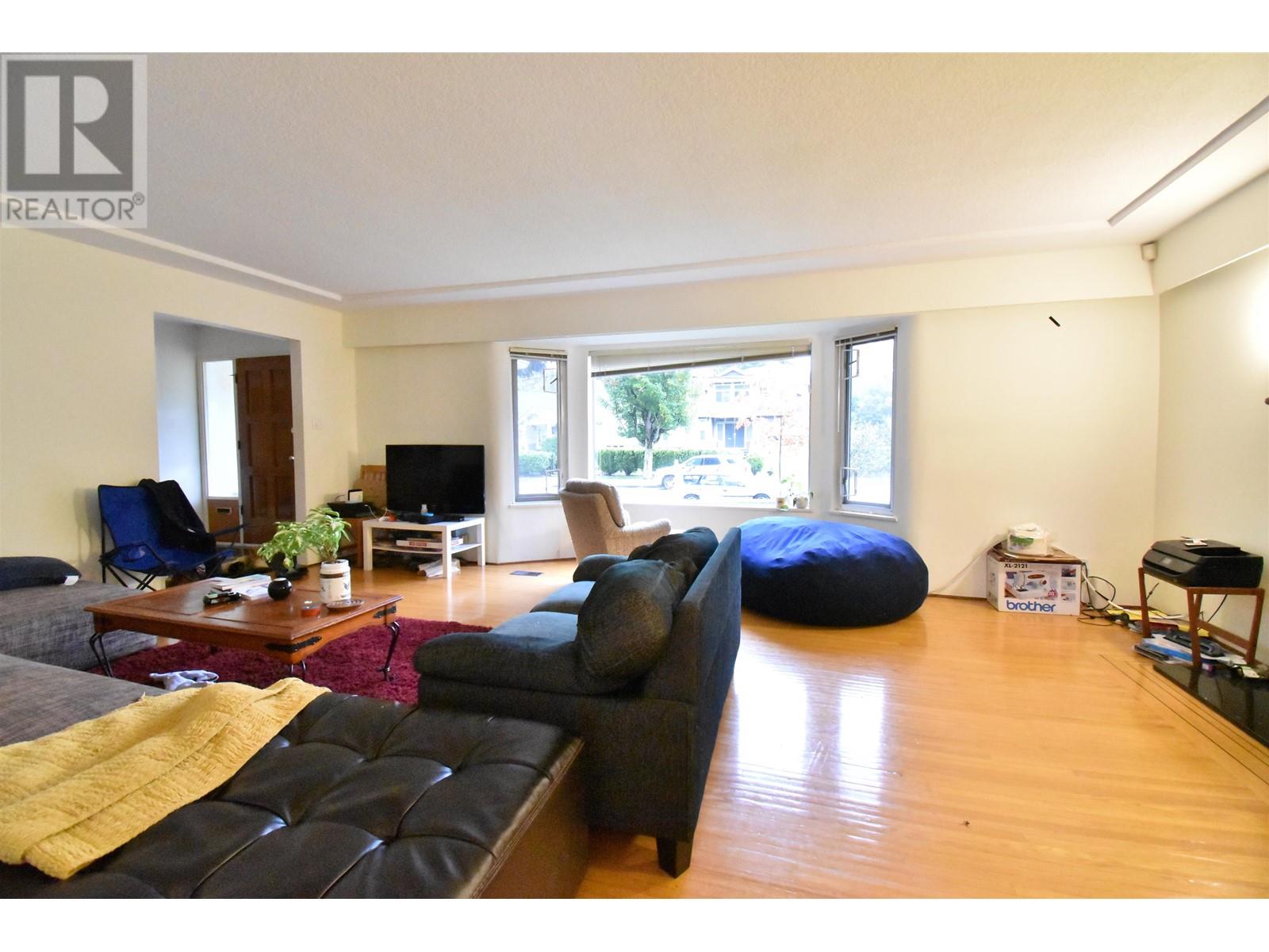 2731 W 34th Avenue, Vancouver, British Columbia  V6N 2J5 - Photo 6 - R2822872