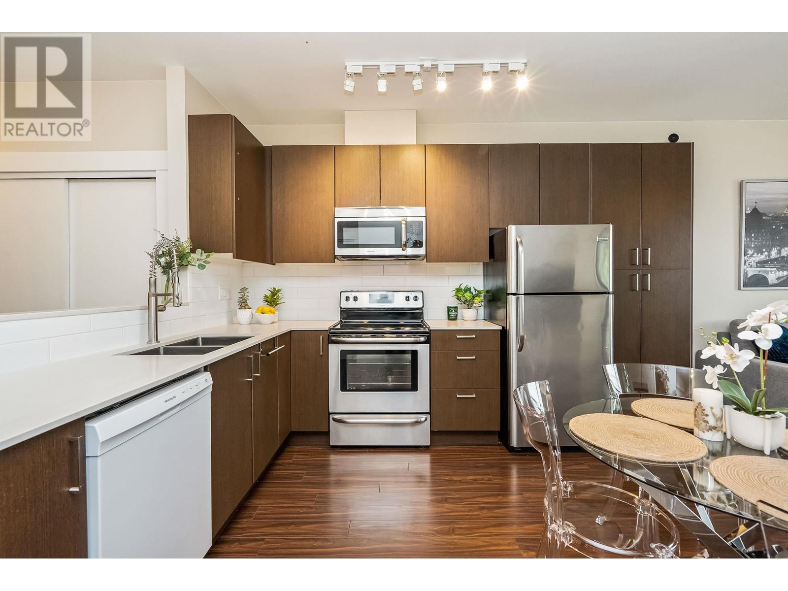 409 2351 Kelly Avenue, Port Coquitlam, British Columbia  V3C 0C6 - Photo 5 - R2821839
