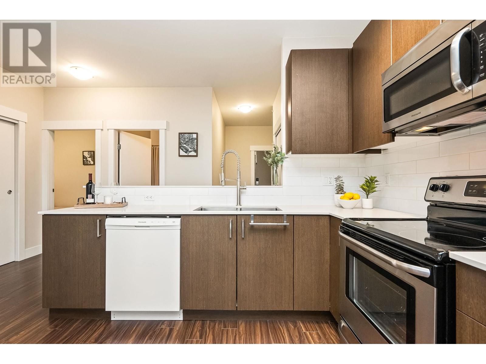 409 2351 Kelly Avenue, Port Coquitlam, British Columbia  V3C 0C6 - Photo 8 - R2821839