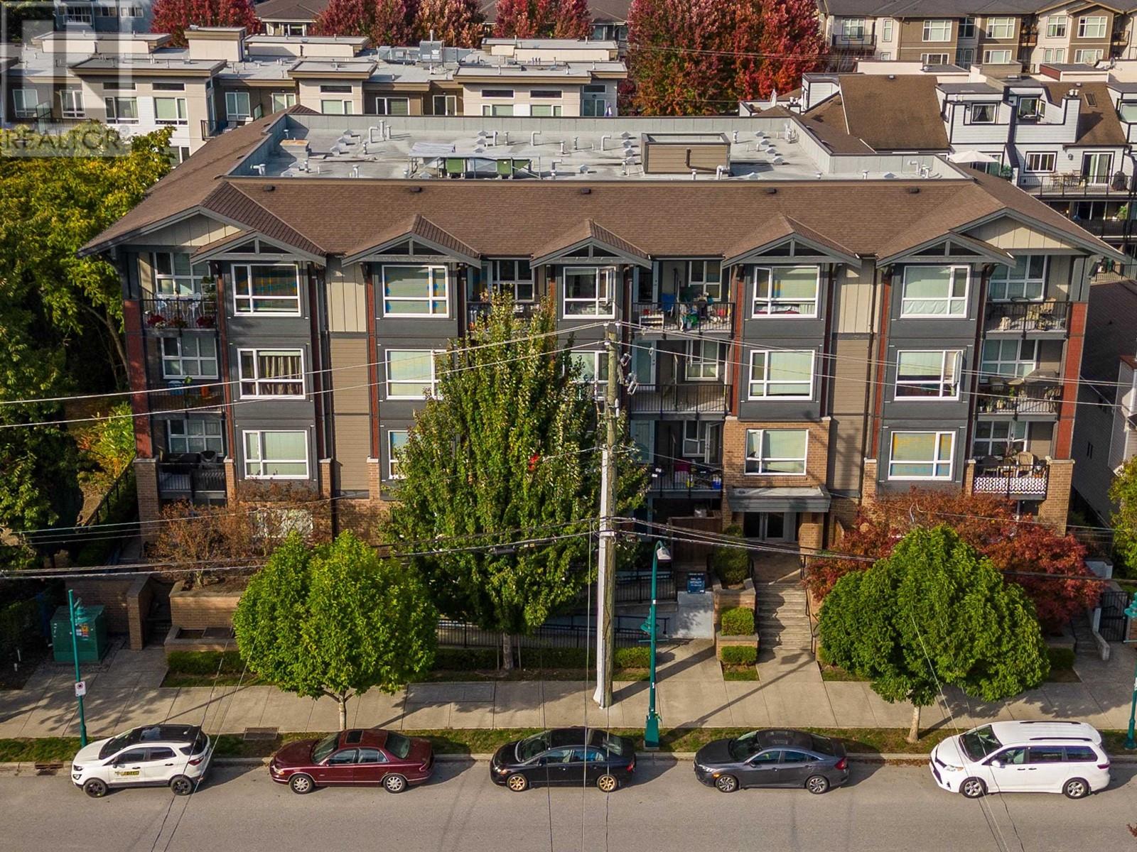 409 2351 Kelly Avenue, Port Coquitlam, British Columbia  V3C 0C6 - Photo 2 - R2821839