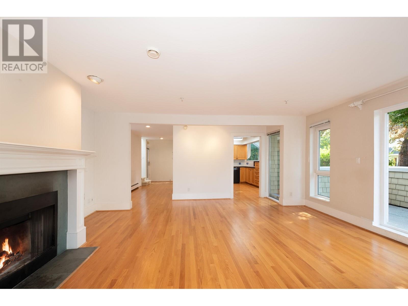 2448 W 6th Avenue, Vancouver, British Columbia  V6K 1W3 - Photo 15 - R2824149