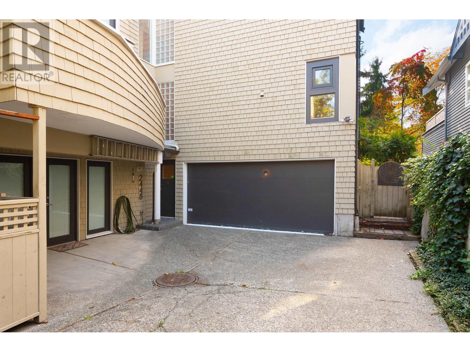 2448 W 6th Avenue, Vancouver, British Columbia  V6K 1W3 - Photo 5 - R2824149