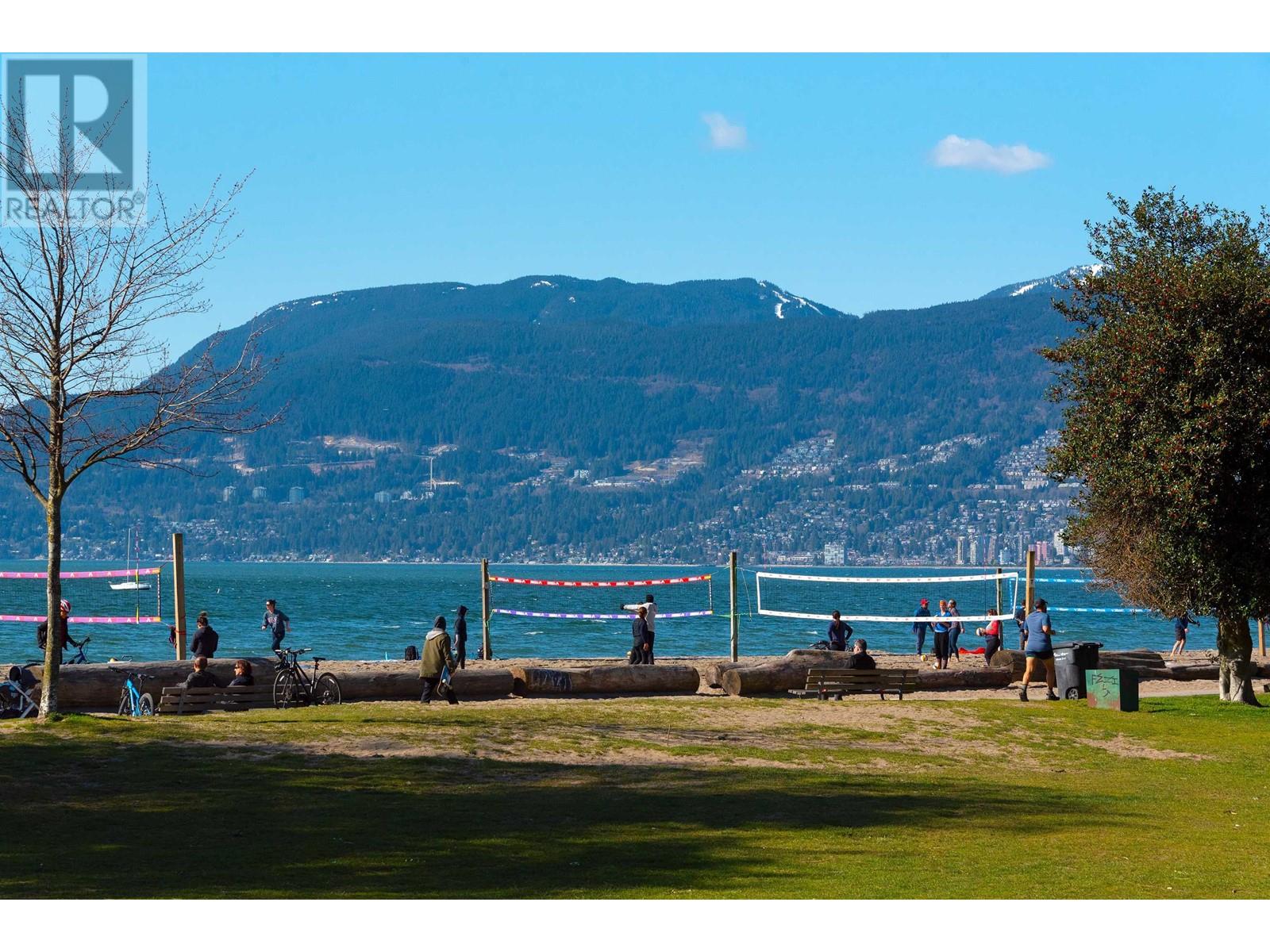 2448 W 6th Avenue, Vancouver, British Columbia  V6K 1W3 - Photo 39 - R2824149