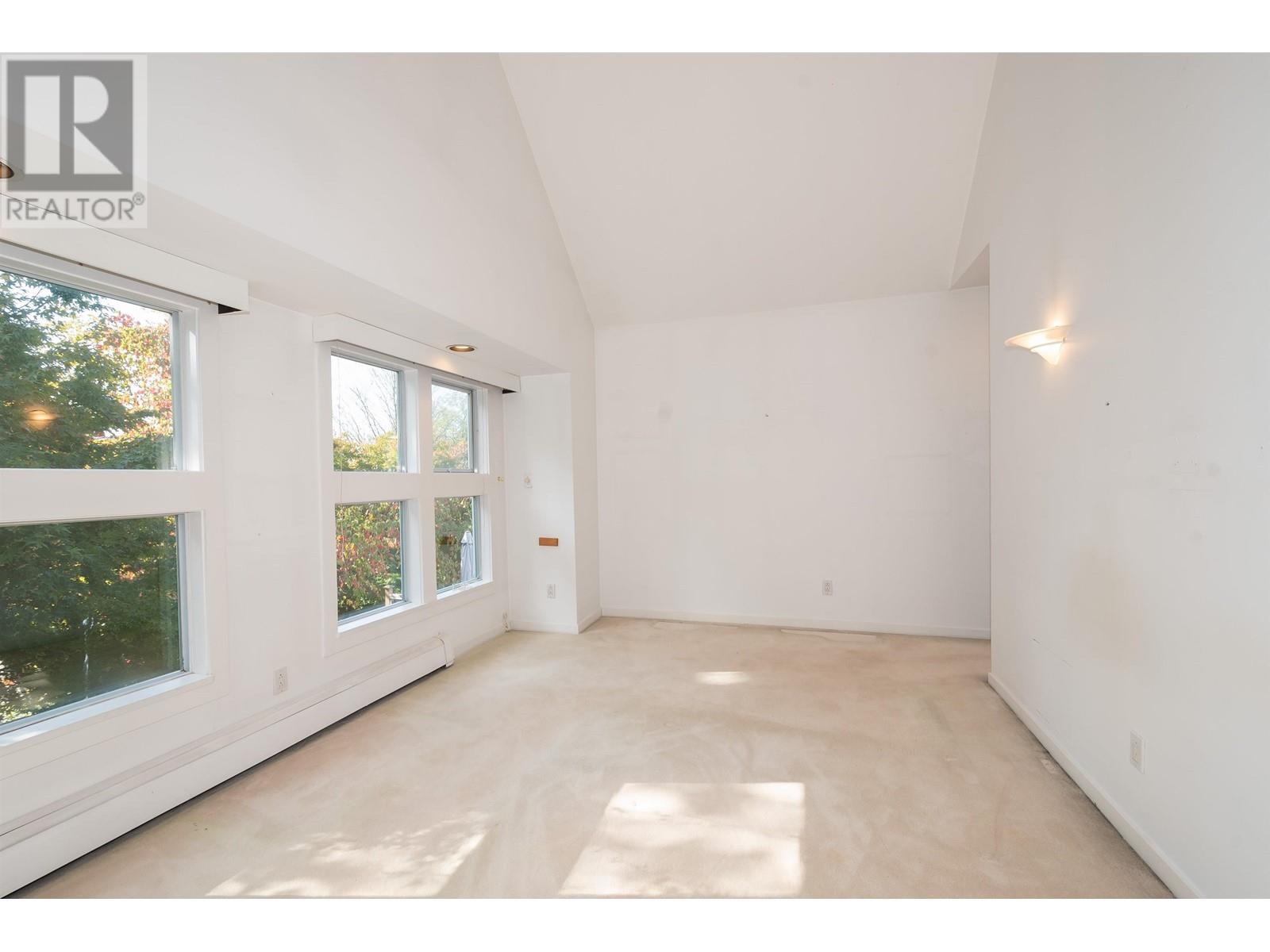 2448 W 6th Avenue, Vancouver, British Columbia  V6K 1W3 - Photo 25 - R2824149