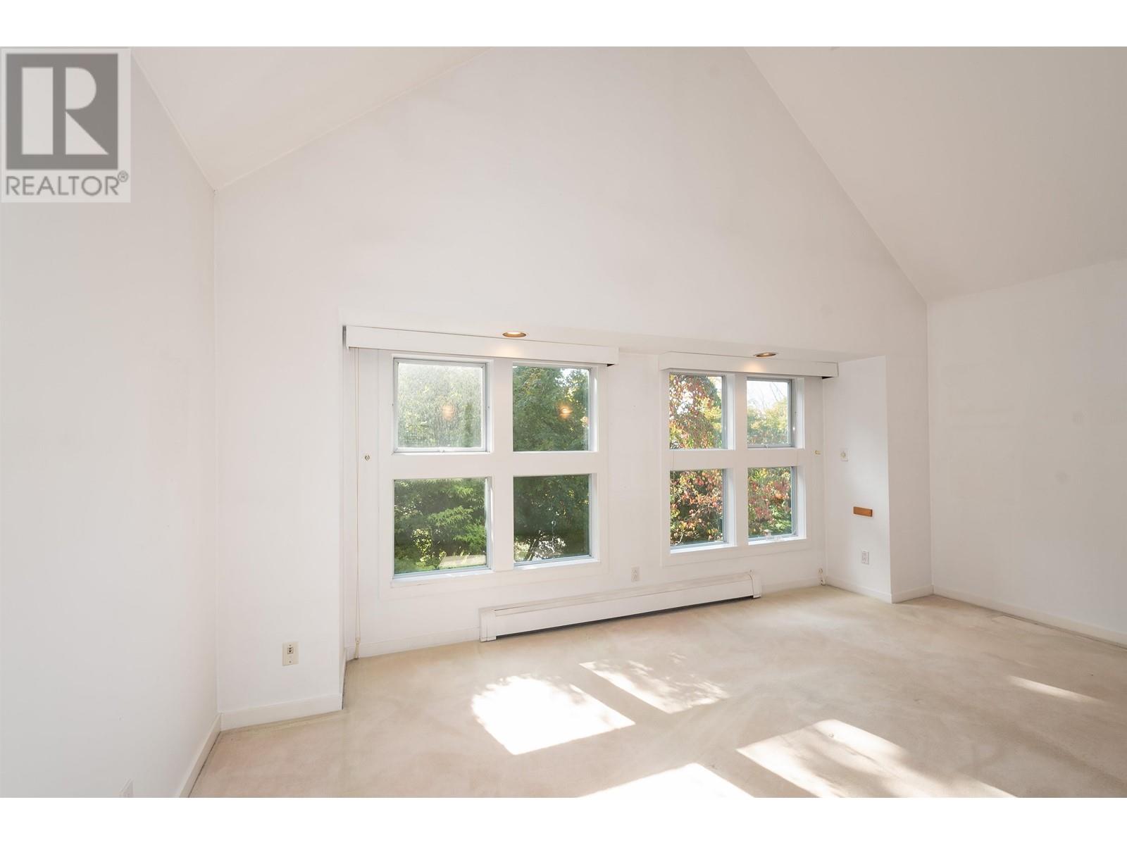 2448 W 6th Avenue, Vancouver, British Columbia  V6K 1W3 - Photo 27 - R2824149