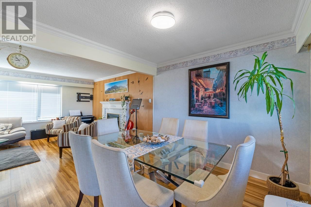 4561 Charlotte Court, Burnaby, British Columbia  V5G 3T9 - Photo 4 - R2824367