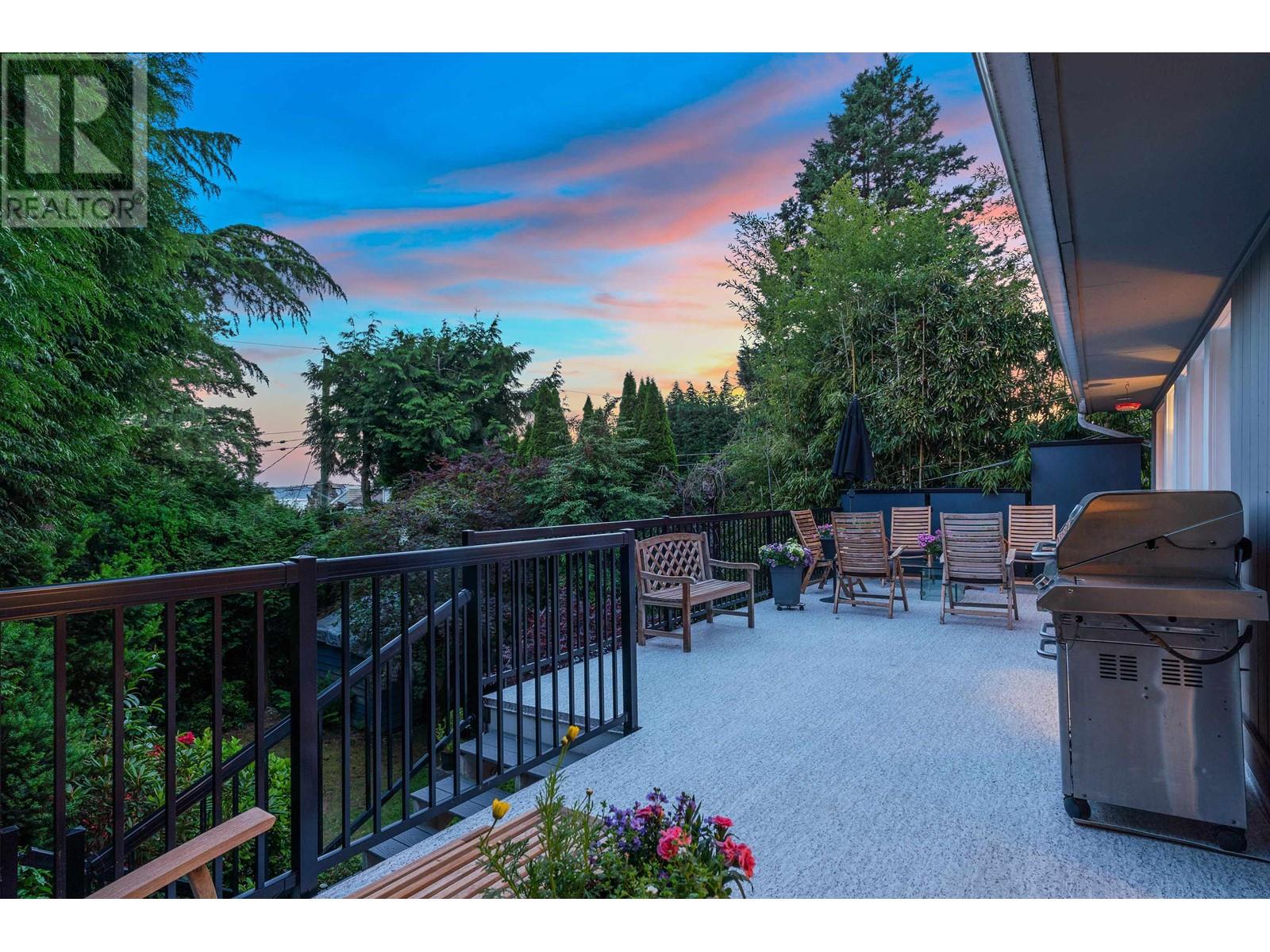 1038 Mathers Avenue, West Vancouver, British Columbia  V7T 2G2 - Photo 25 - R2817966