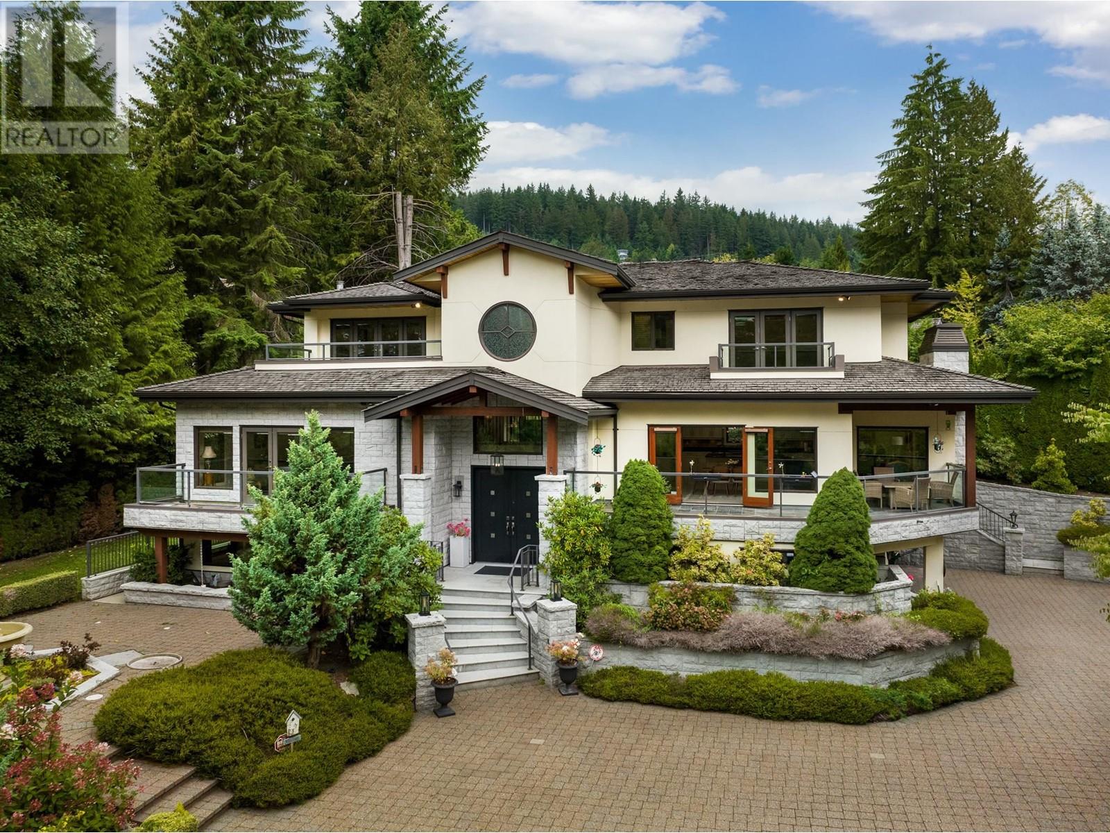 1080 EYREMOUNT DRIVE, west vancouver, British Columbia