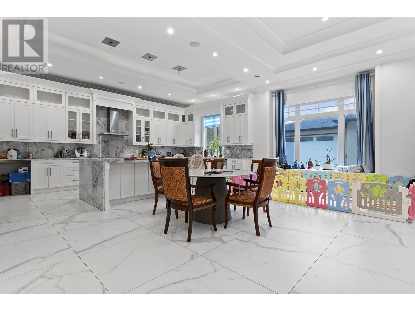 10751 Blundell Road, Richmond, British Columbia  V6Y 1L2 - Photo 4 - R2822322