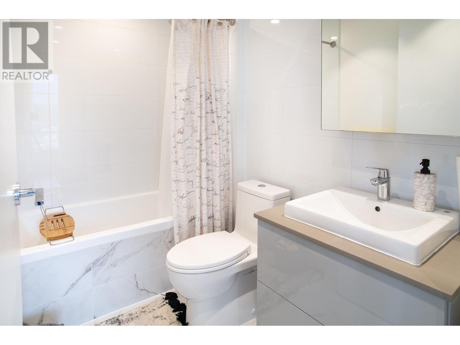 1501 1632 Lions Gate Lane, North Vancouver, British Columbia  V7P 0E2 - Photo 10 - R2823615
