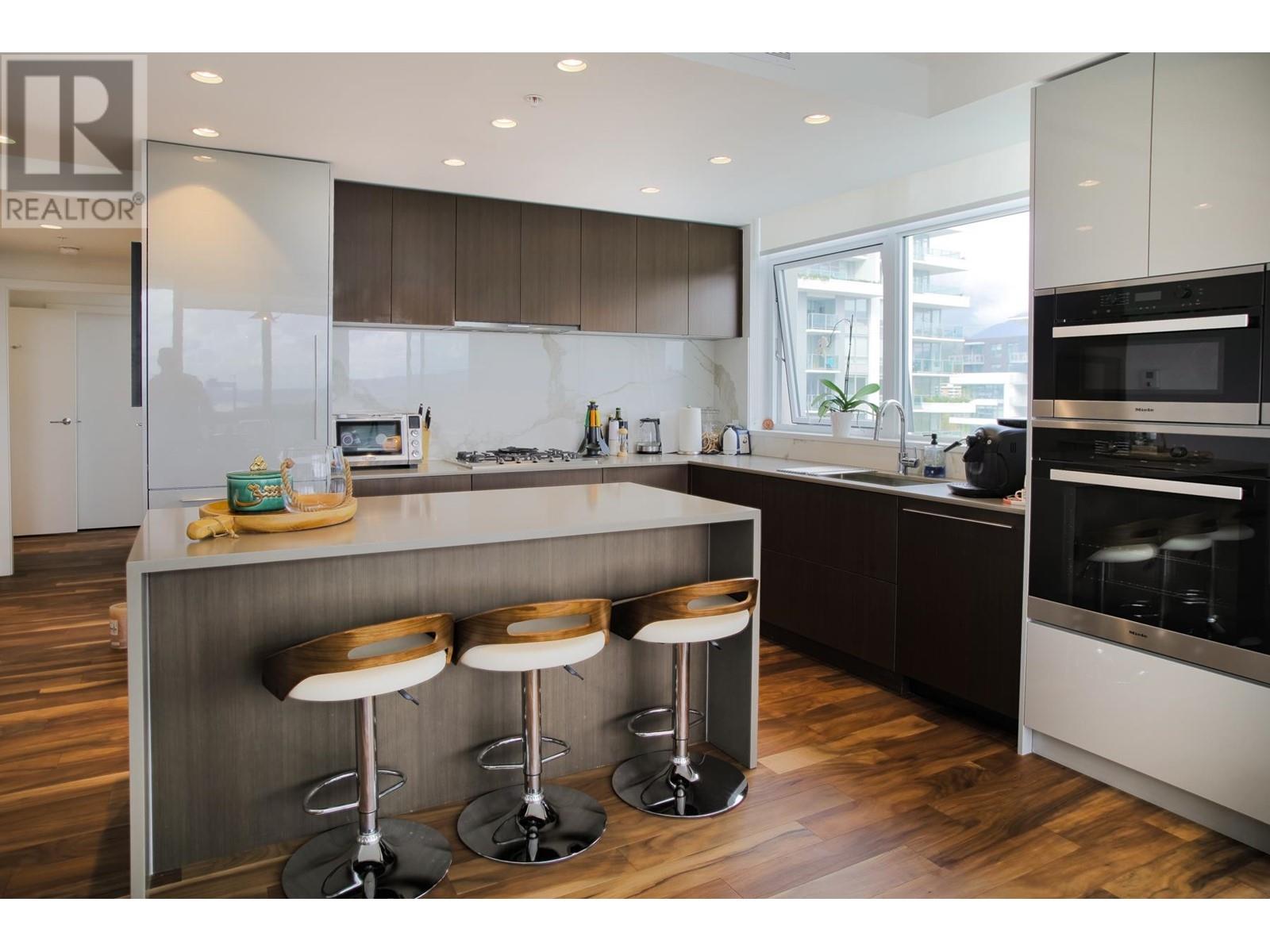 1501 1632 Lions Gate Lane, North Vancouver, British Columbia  V7P 0E2 - Photo 5 - R2823615