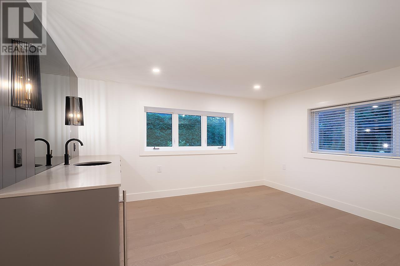 1565 19th Street, West Vancouver, British Columbia  V7V 3X5 - Photo 31 - R2824745