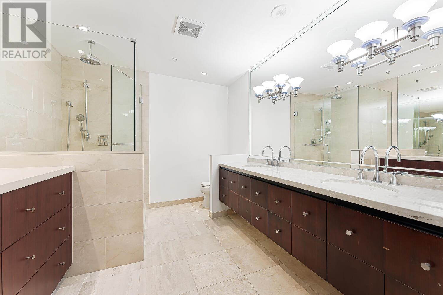 4202 938 Nelson Street, Vancouver, British Columbia  V6Z 3A7 - Photo 16 - R2810672