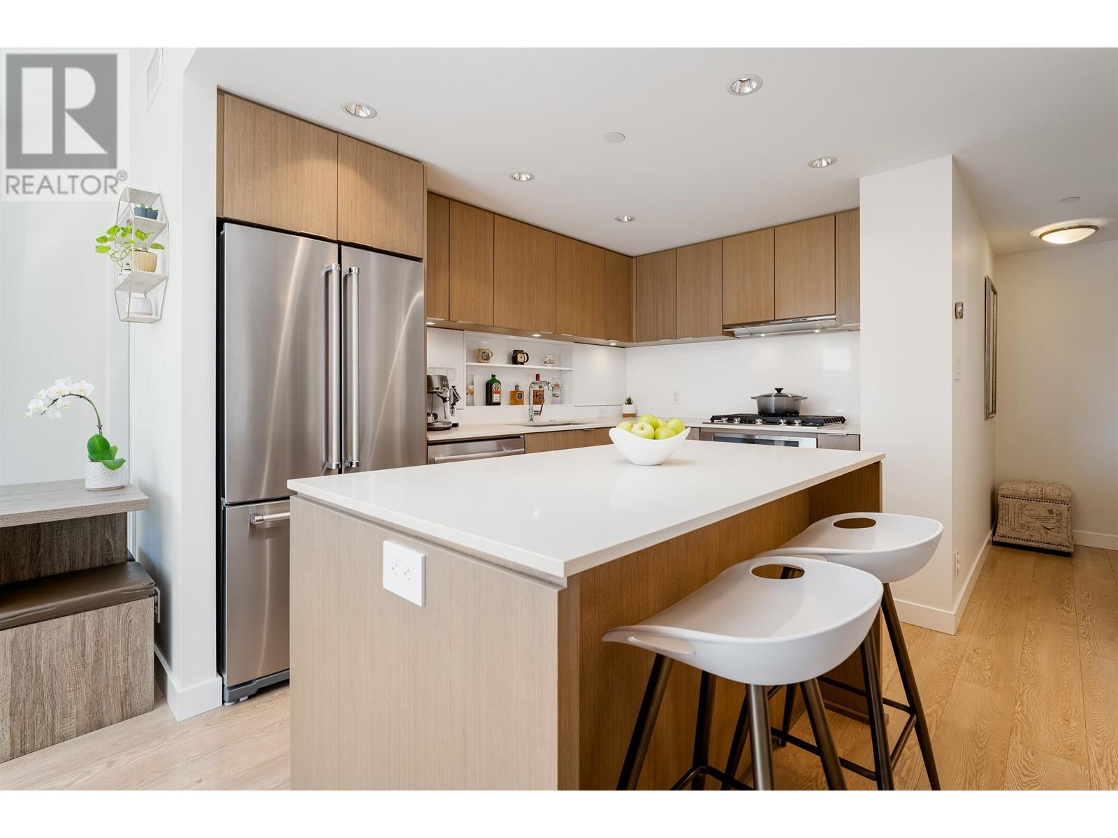 908 111 E 1st Avenue, Vancouver, British Columbia  V6A 0E9 - Photo 3 - R2824781