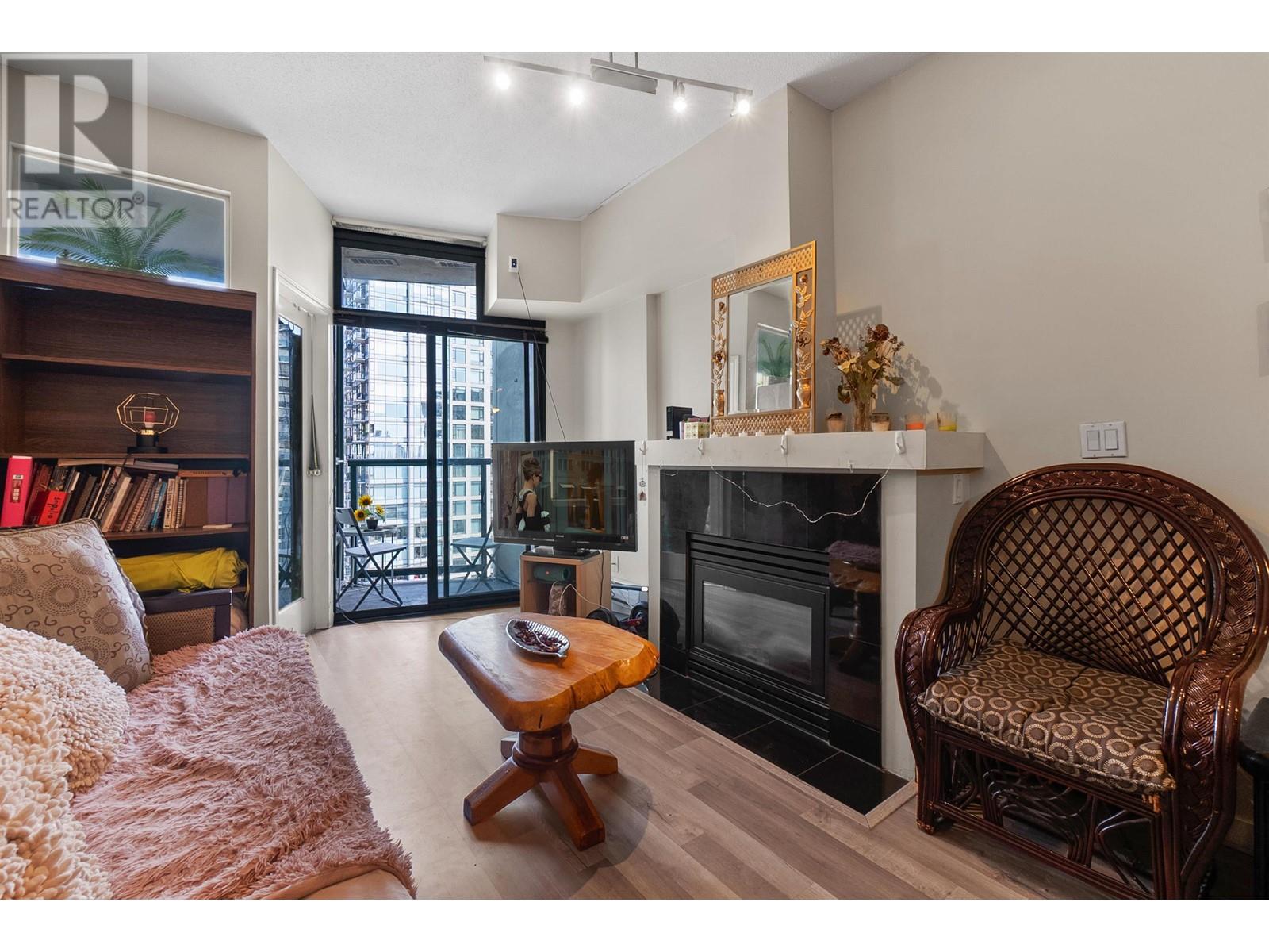 1808 1239 W Georgia Street, Vancouver, British Columbia  V6E 4R8 - Photo 3 - R2824793