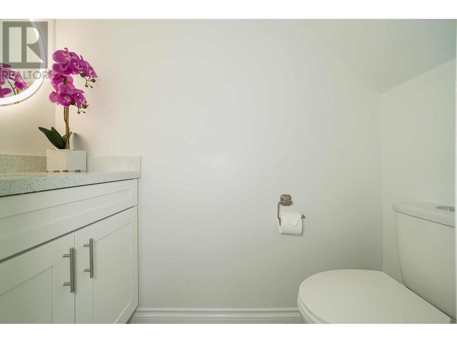 8152 Riel Place, Vancouver, British Columbia  V5S 4B3 - Photo 11 - R2811489