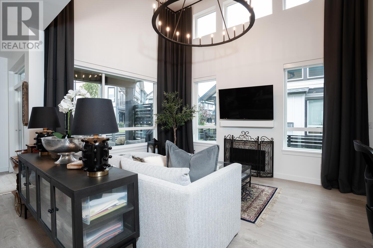 4350a Cormorant Way, Delta, British Columbia  V4M 0E6 - Photo 2 - R2822913